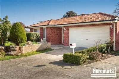 26 Balmaceda Court, Berwick VIC 3806