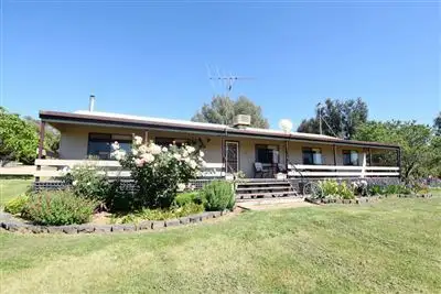 175 Thrums Road, Greta West VIC 3675