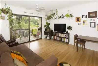 Sixth view of Homely house listing, 7/2 Arika Avenue, Ocean Shores NSW 2483