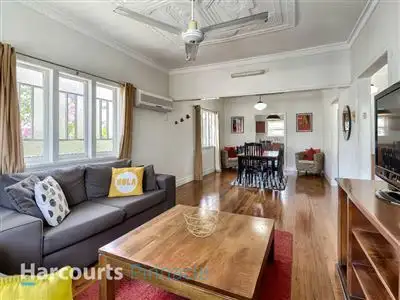 Second view of Homely house listing, 15 Hoskins St, Sandgate QLD 4017