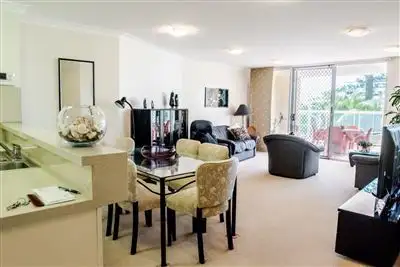 Fourth view of Homely unit listing, 2/5 Stewart Street, Port Macquarie NSW 2444