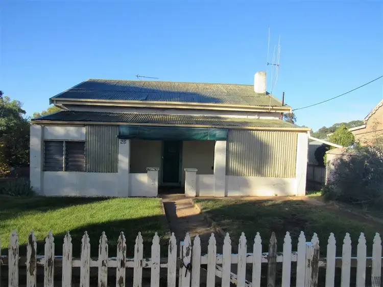 26 Victoria Street, Peterborough SA 5422