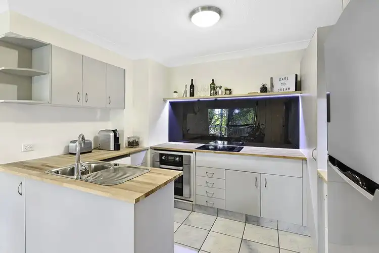 Sixth view of Homely unit listing, 6/111 Frank Street, Labrador QLD 4215