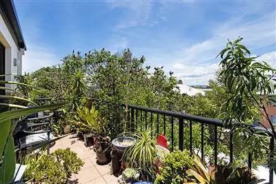 Fifth view of Homely apartment listing, 6/4 Waverley Street, Southport QLD 4215