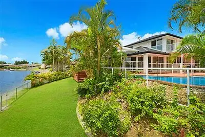 Second view of Homely house listing, 8 Wollundry Place, Mermaid Waters QLD 4218