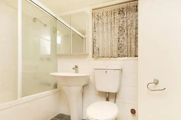 Fifth view of Homely apartment listing, 1/20 Cotswold Street, Mount Warren Park QLD 4207