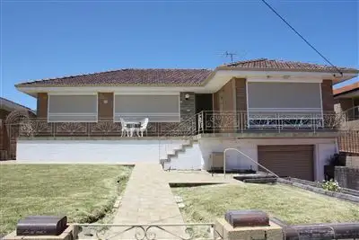 75 Samson Street, White Gum Valley WA 6162