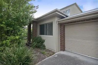 1/82 East Road, Seaford VIC 3198