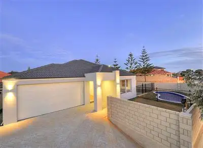 10 Endeavour Circle, Wannanup WA 6210