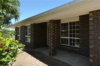 115 Marina Drive, Bushland Beach QLD 4818