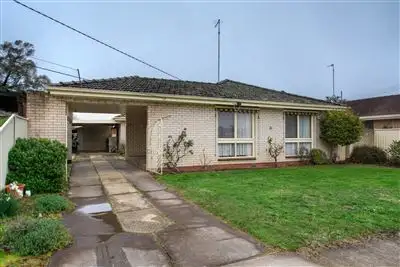 21 Huntington Street, Wendouree VIC 3355