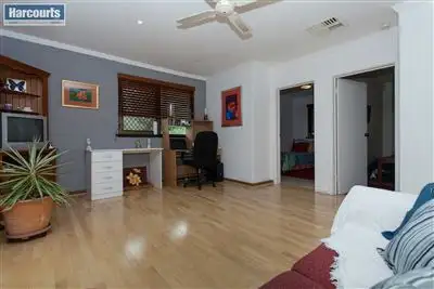 Fifth view of Homely house listing, 8 Granadilla Street, Duncraig WA