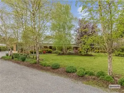 Second view of Homely house listing, 3 Arnup Crescent, Drouin VIC 3818