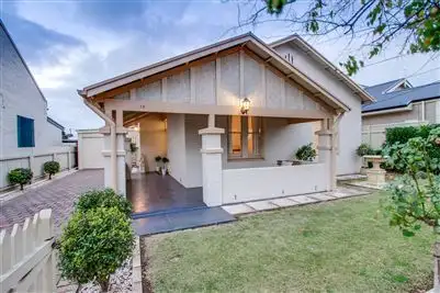 15 Davenport Terrace, Hilton SA 5033