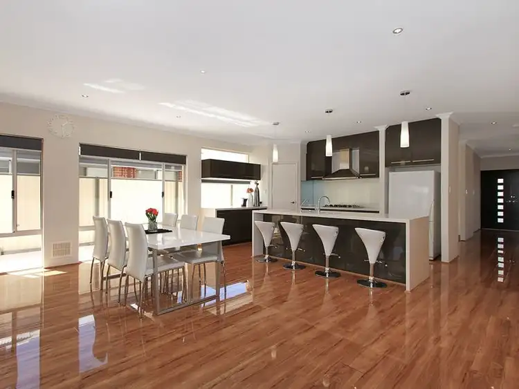 Fourth view of Homely house listing, 35 Descanso Loop, Aubin Grove WA 6164