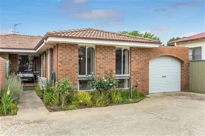 Main view of Homely unit listing, 1/4 Margeurita Place, Queanbeyan NSW 2620