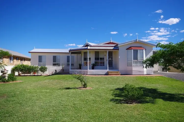 12 Cunningham Close, Narrabri NSW 2390