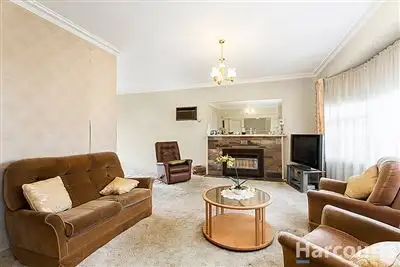 Fourth view of Homely house listing, 5 Cumberland Court, Forest Hill VIC 3131