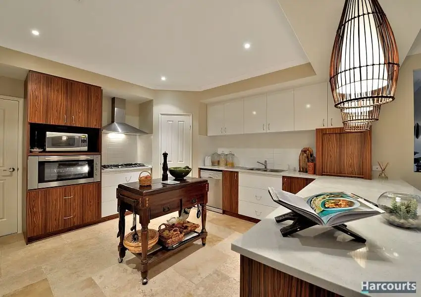Main view of Homely house listing, 32 Nullewa Pkwy, Lakelands WA 6180