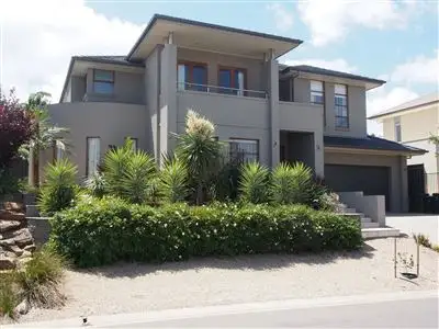 34 Highfield Drive, Craigburn Farm SA 5051