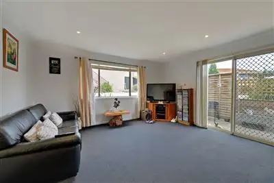 Fourth view of Homely villa listing, 4/7b Tavistock Road, Austins Ferry TAS 7011
