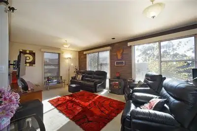 Fifth view of Homely house listing, 8 Wiena Crescent, Miandetta TAS 7310