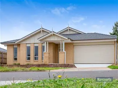 2/51 Cook Street, Drouin VIC 3818
