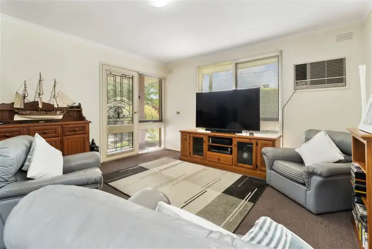 Second view of Homely unit listing, 1/18 Lucerne Avenue, Mornington VIC 3931