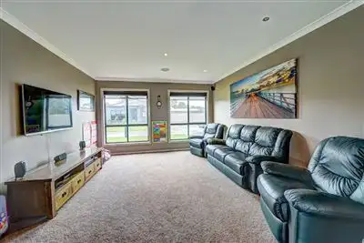 Second view of Homely house listing, 5 Therese Court, Miners Rest VIC 3352