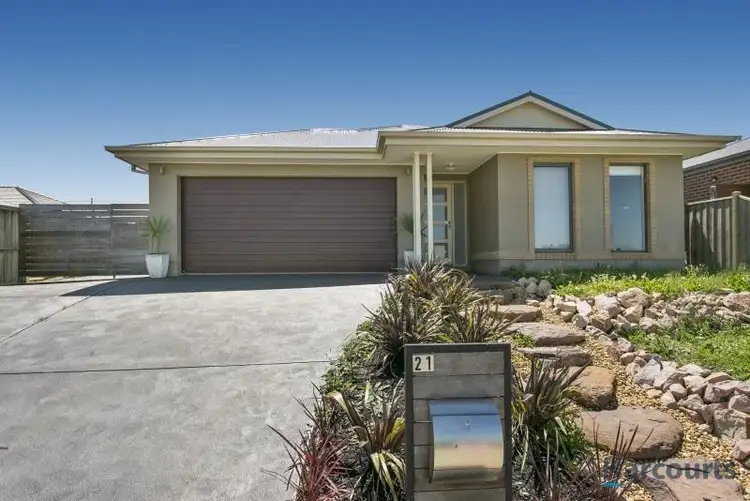Second view of Homely house listing, 21 Crole Drive, Warragul VIC 3820