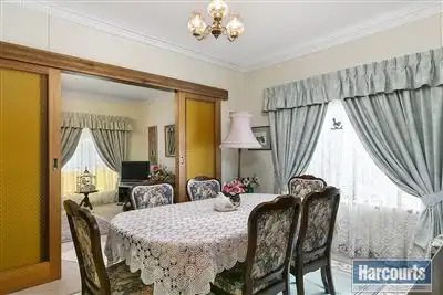 Fifth view of Homely house listing, 10 Freya Avenue, Hallett Cove SA 5158