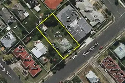 45 Ronald Street, Wynnum QLD 4178