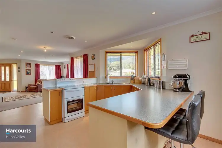 Fifth view of Homely house listing, 6 Hampton Court, Huonville TAS 7109