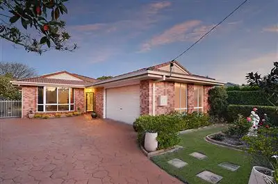 9 Rous Street, Hendra QLD 4011