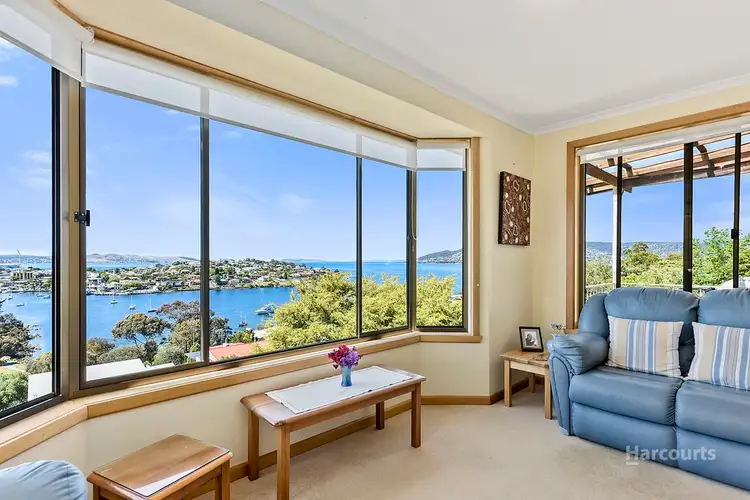 44 Leura Street, Rosny TAS 7018
