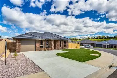 2/4 Andros Place, Legana TAS 7277