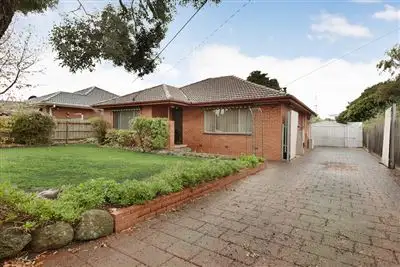 25 Denver Crescent, Mulgrave VIC