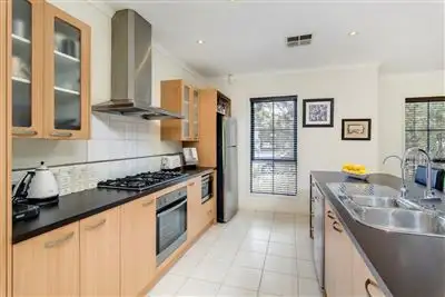 Fifth view of Homely house listing, 8 Pinnacle Crescent, Flagstaff Hill SA 5159