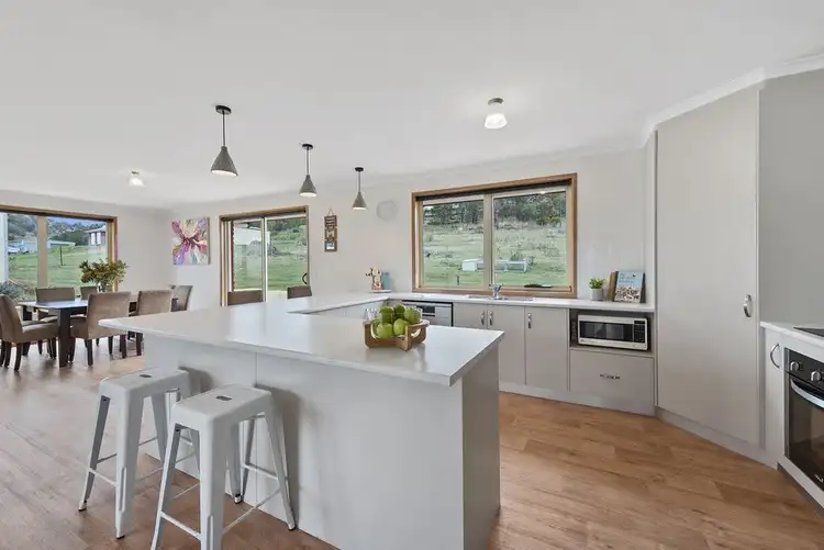 Fifth view of Homely house listing, 2 Valley View Close, Sorell TAS 7172