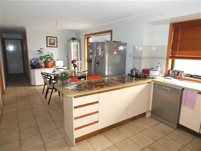 Second view of Homely house listing, 5 Walnut Court, Cranbourne North VIC 3977