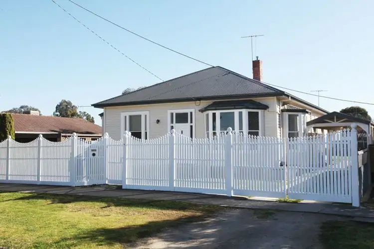 Second view of Homely house listing, 94 Sisely Avenue, Wangaratta VIC 3677