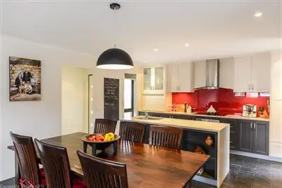 Sixth view of Homely house listing, 10 Jove Court, Lindisfarne TAS