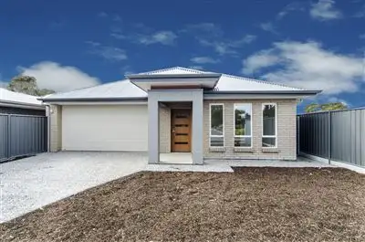 Second view of Homely house listing, 28 Seeger Drive, Morphett Vale SA 5162