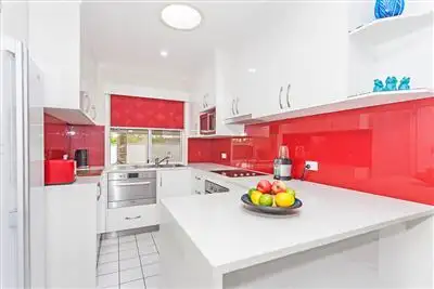 3 Lima Street, Edens Landing QLD 4207