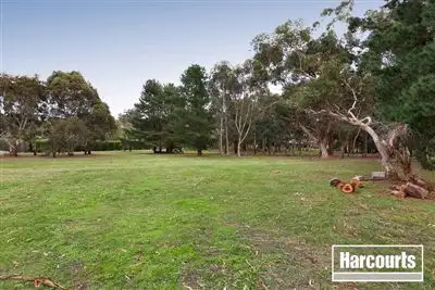 Second view of Homely house listing, 8 Oaks Court, Lysterfield South VIC 3156