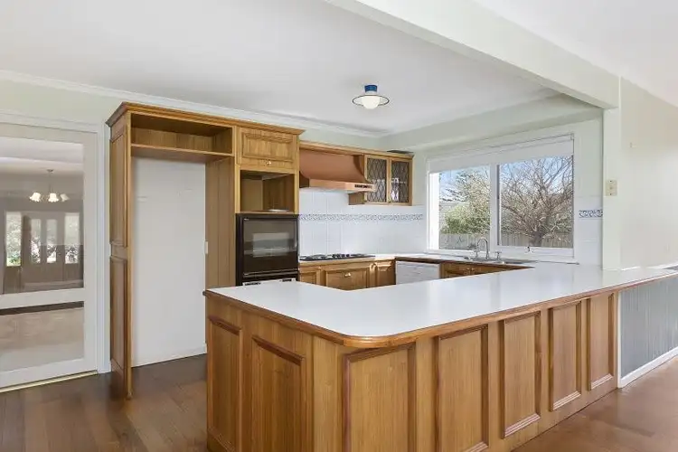 Fifth view of Homely house listing, 14 Villosa Close, Langwarrin VIC 3910