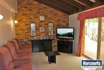 Fifth view of Homely house listing, 5 Robson Crescent, St Helens Park NSW 2560