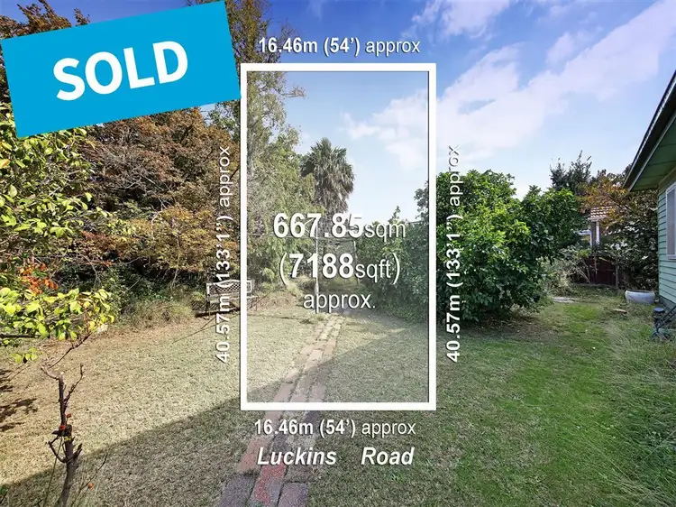 10 Luckins Road, Bentleigh VIC 3204