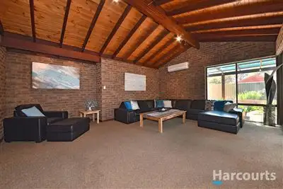 14 Woodland Loop, Edgewater WA 6027