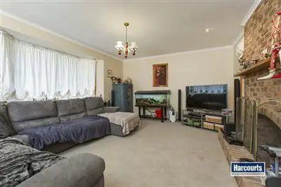 Third view of Homely house listing, 5 Peppermint Place, Somerville VIC 3912